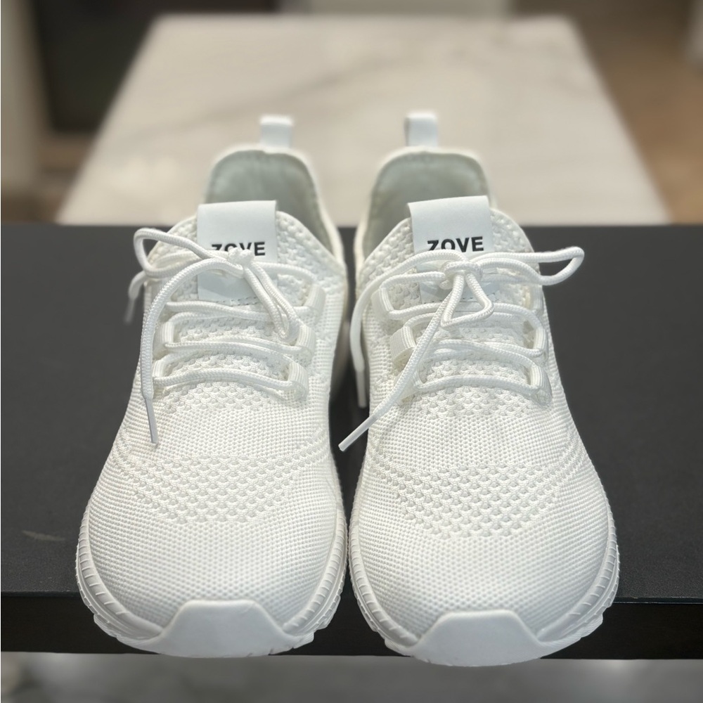 Shoe Women’s White Size 8-8.5 Same Day Shipping Wide Toe Box Comfortable